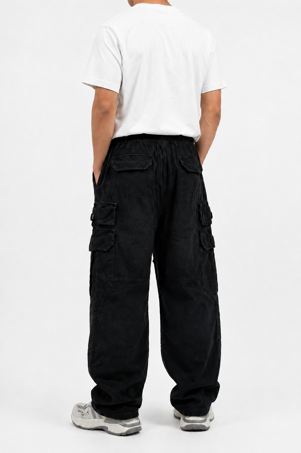 Urban Cargo Relaxed Pants – W005