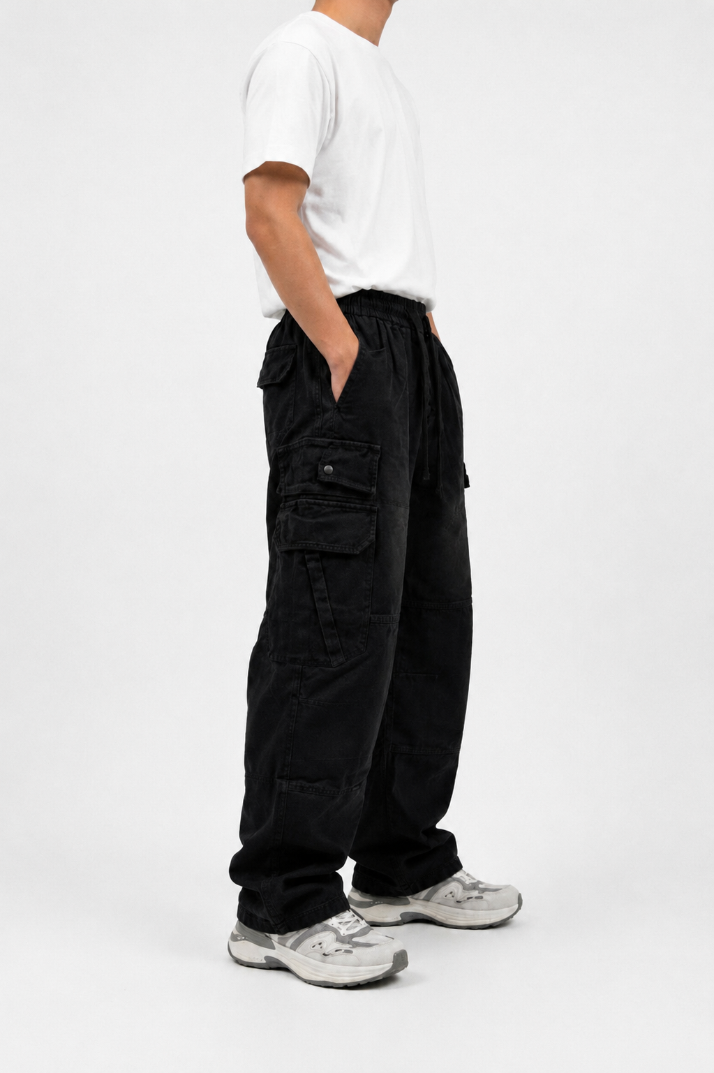 Urban Cargo Relaxed Pants – W005